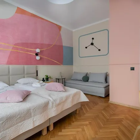 Warszawska Street アパート